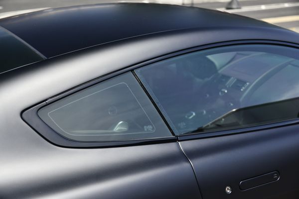 2012 Aston Martin V12 Vantage Carbon Black