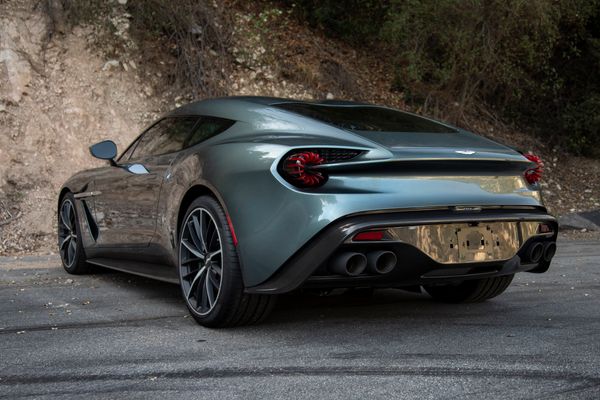 2018 Aston Martin Vanquish Zagato Coupe