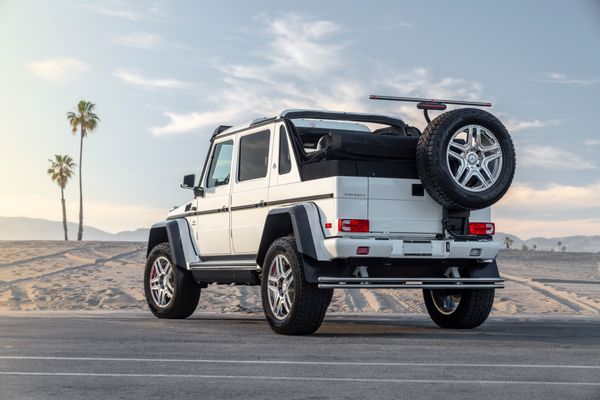 2017 Mercedes-Maybach G650 Landaulet