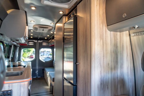 2022 Airstream Interstate