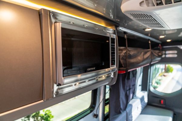 2022 Airstream Interstate