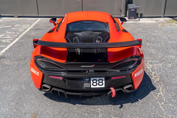 2017 McLaren 570S GT4