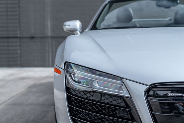 2014 Audi R8 V10 Spyder Quattro S Tronic