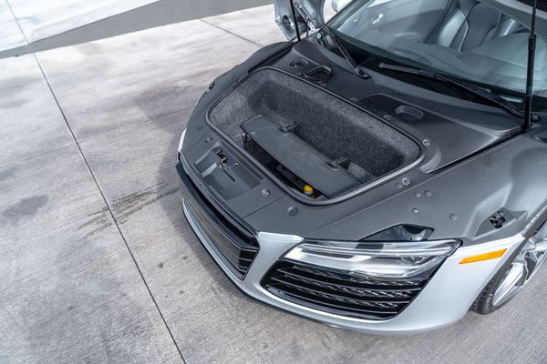 2014 Audi R8 V10 Spyder Quattro S Tronic