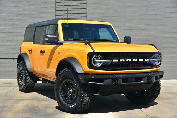 2022 Ford Bronco Wildtrak V6 4-Door