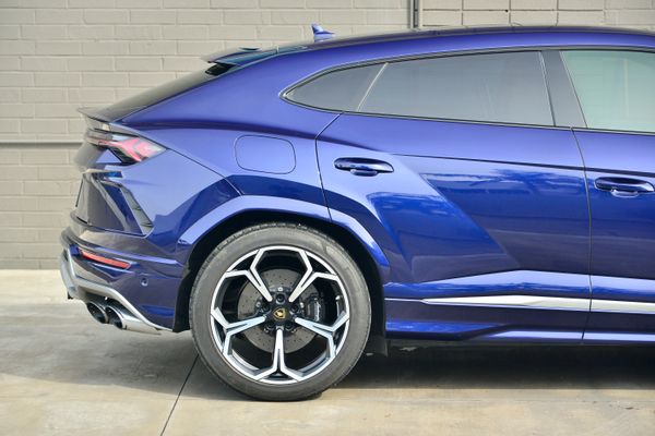 2019 Lamborghini Urus