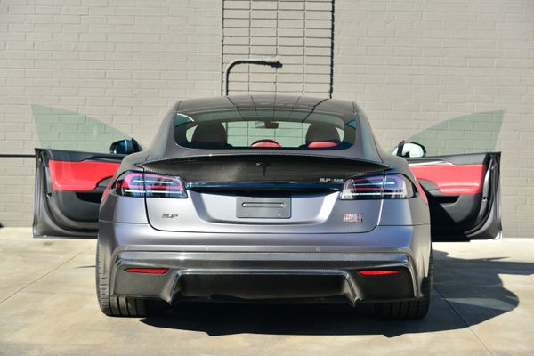 2022 Tesla Model S Plaid