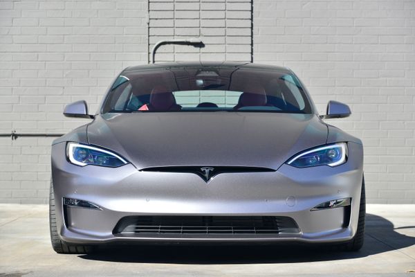 2022 Tesla Model S Plaid