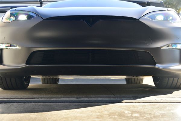 2022 Tesla Model S Plaid