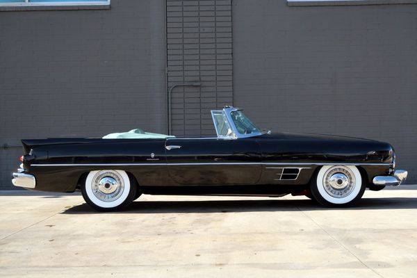 1958 Dual-Motors Dual-Ghia Convertible