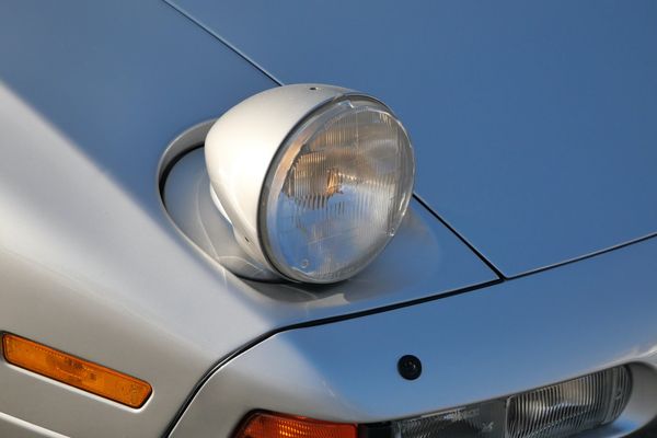 1987 Porsche 928 S4