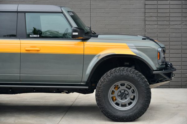 2022 Ford  Bronco Wildtrak V6 4-Door