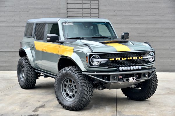 2022 Ford  Bronco Wildtrak V6 4-Door