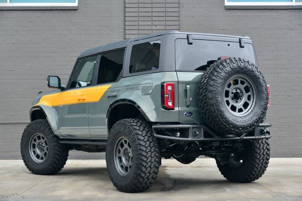 2022 Ford  Bronco Wildtrak V6 4-Door