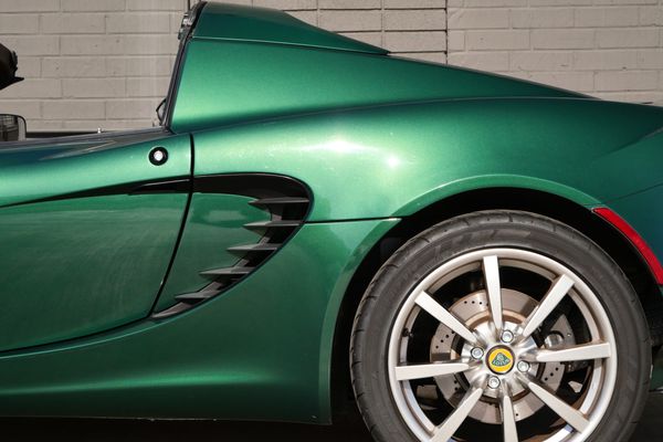 2005 Lotus Elise