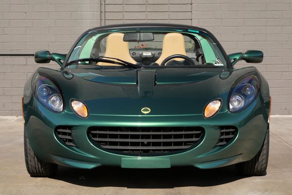 2005 Lotus Elise