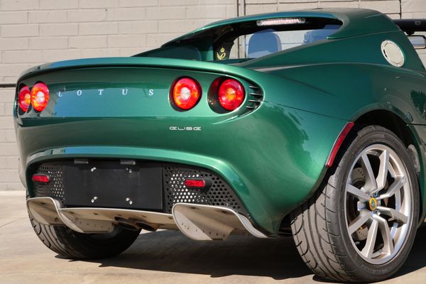 2005 Lotus Elise