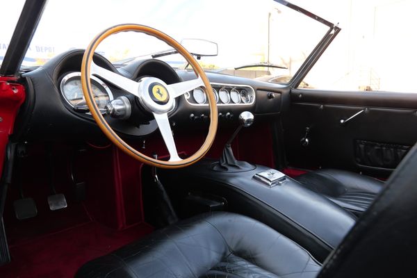 1968 Ferrari 250 California Replica