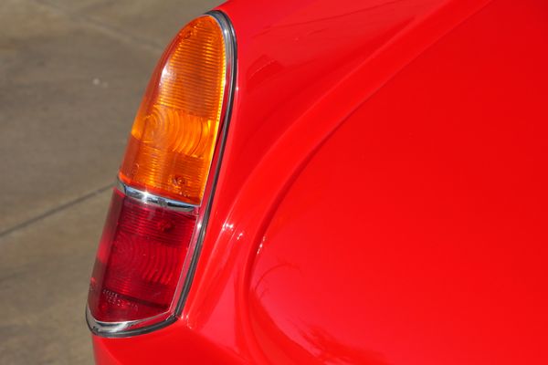 1968 Ferrari 250 California Replica