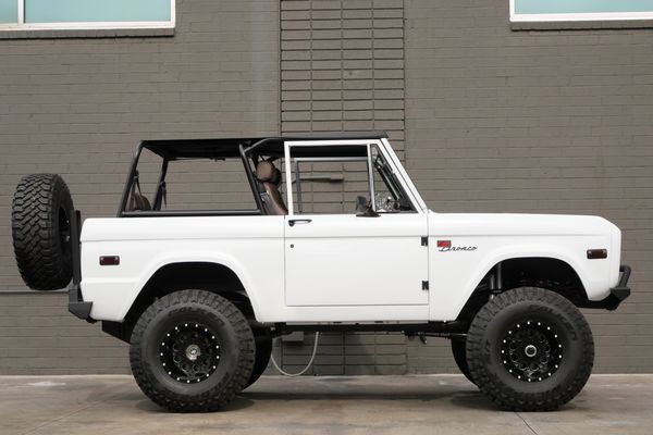 1973 Ford Bronco Badass