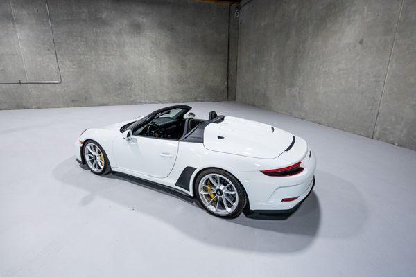 2019 Porsche 911 Speedster