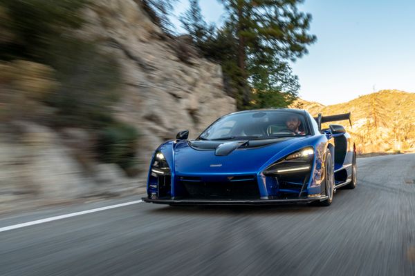 2019 McLaren Senna