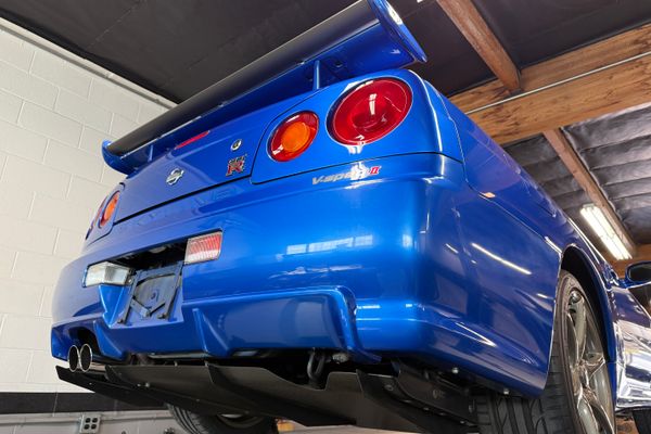 2001 Nissan Skyline GT-R R34 V-Spec II