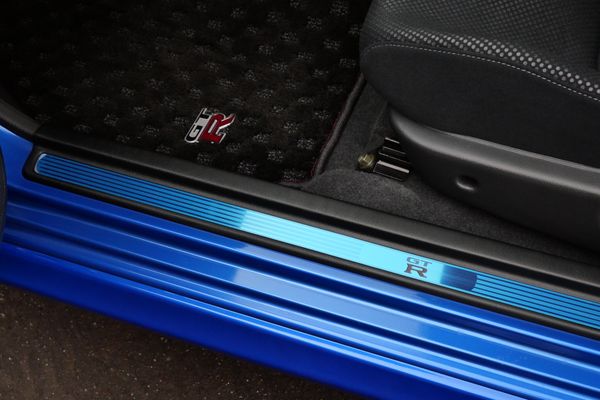 2001 Nissan Skyline GT-R R34 V-Spec II