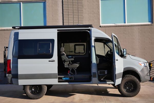 2022 Mercedes-Benz Sprinter 2500 4x4