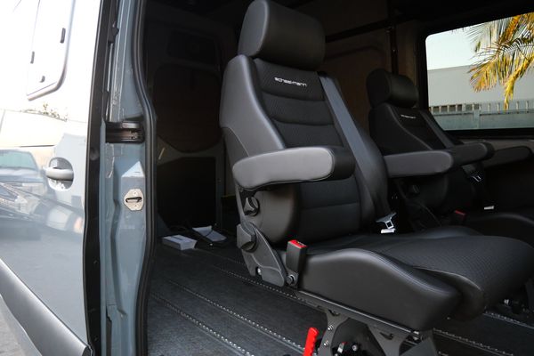 2022 Mercedes-Benz Sprinter 2500 4x4