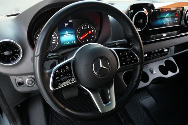 2022 Mercedes-Benz Sprinter 2500 4x4